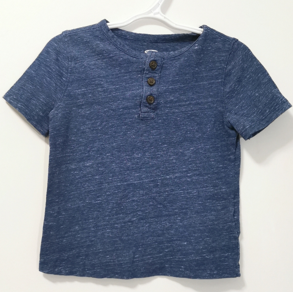 🌜5 for 25 🌛 Old Navy t-shirt